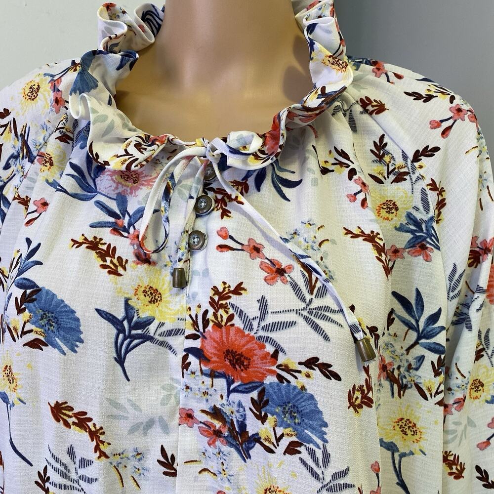 SimplyNoelle White Floral Blouse Women L/XL(12-14) Ruffle Round Neck Cottagecore - Picture 6 of 7
